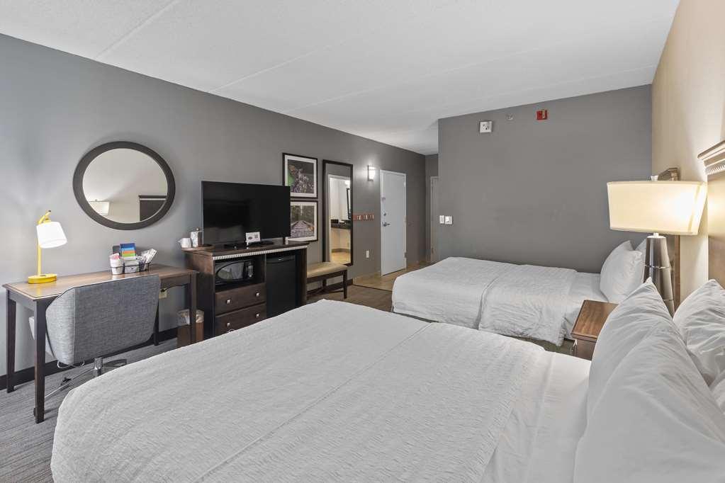 Hampton Inn Atlanta-Woodstock Room photo